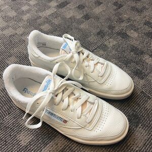 Reebok Women’s Club C 85 Vintage shoes